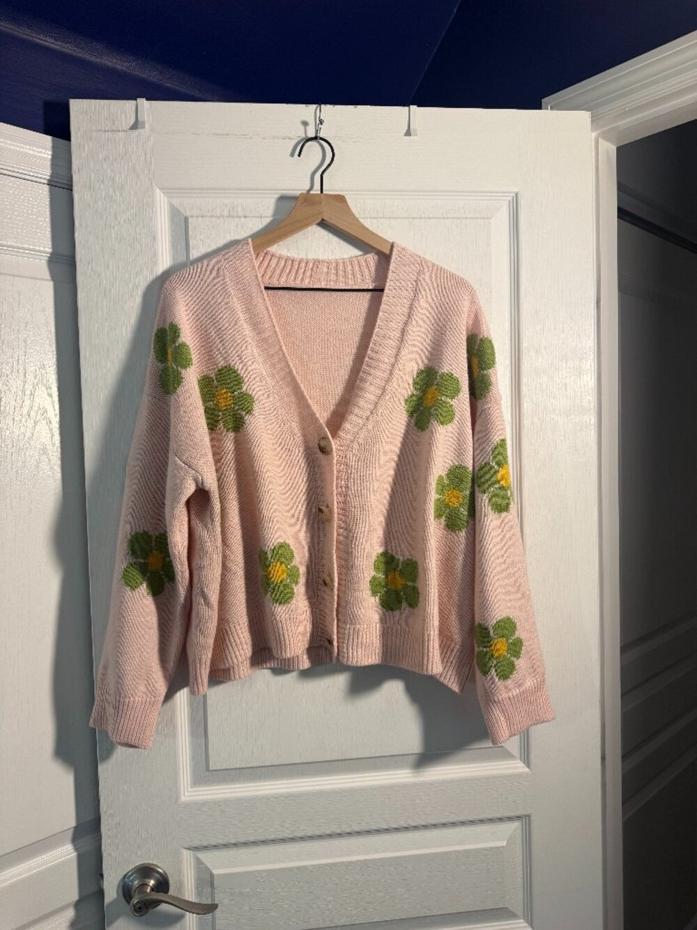 GUC - Light Pink Floral Oversized Sweater - Large to XLarge